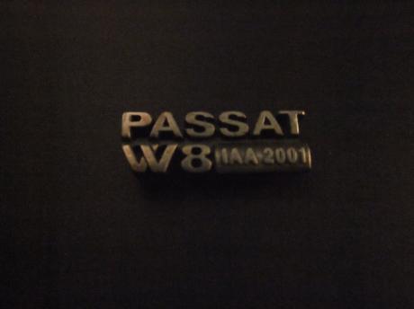 Volkswagen Passat W8-motor IAA 2001 zilverkleurig